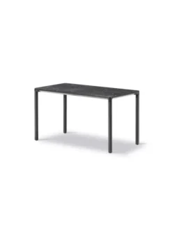 Piloti Bord, sort marquina fra Fredericia Furniture
