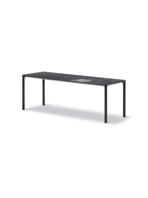 Piloti Bord, sort marquina fra Fredericia Furniture
