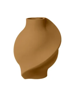 Pirout Vase 02, ceramic fra Louise Roe