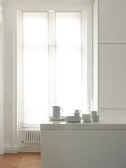 Pisu 02 Cup, sky blue fra Louise Roe