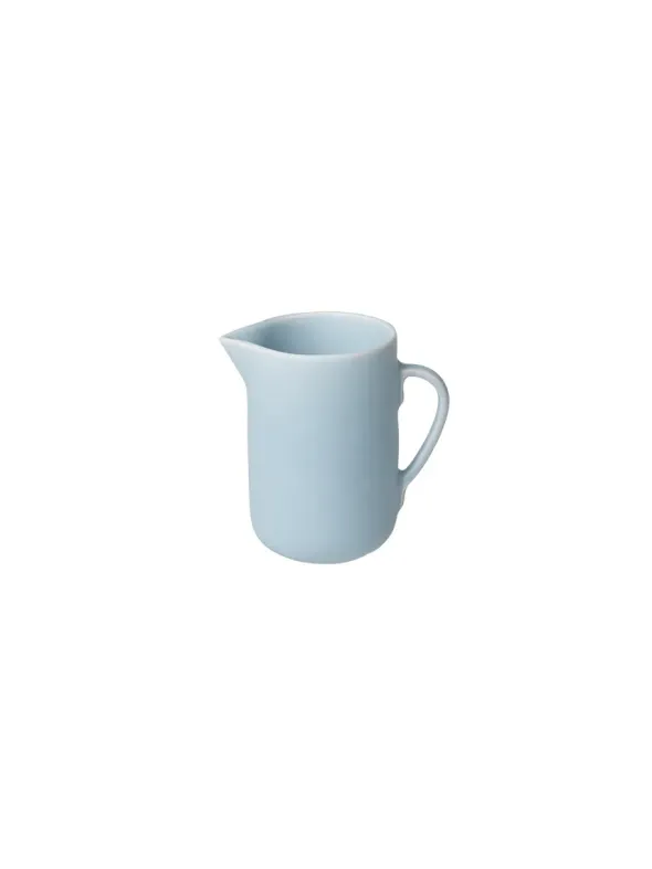 Pisu 13 Pitcher, sky blue fra Louise Roe