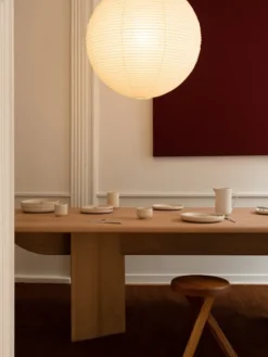 Pisu 16 Plate, vanilla white fra Louise Roe