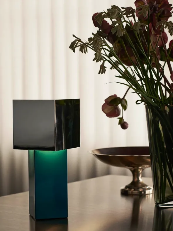 Pivot Portable Lamp, blue silver fra &Tradition