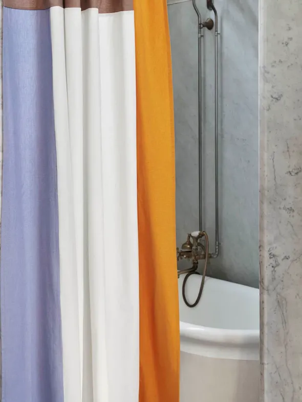 Pivot Shower Curtain fra Hay