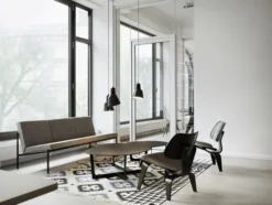 Plywood Group LCW, valnød fra Vitra