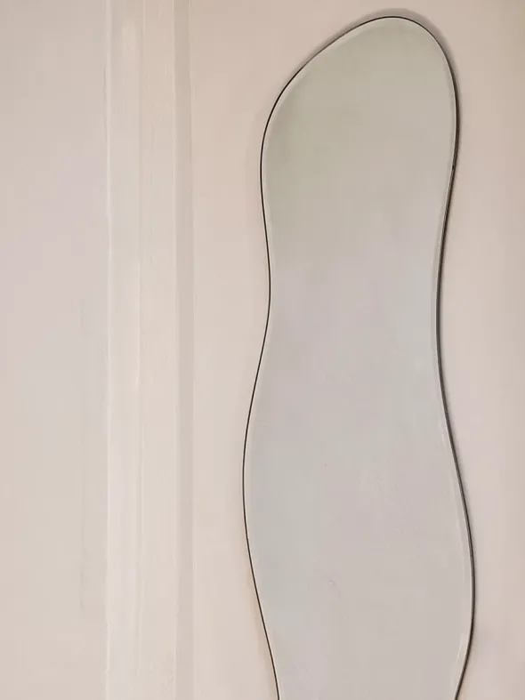 Pond Mirror Full Size, brass fra Ferm Living