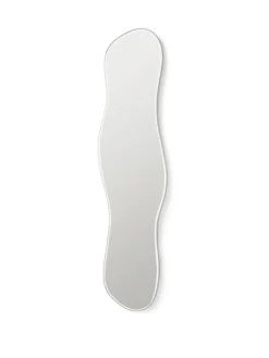 Pond Mirror Full Size, dark chrome fra Ferm Living
