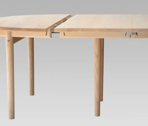 PP70/140 Spisebord af Hans J. Wegner