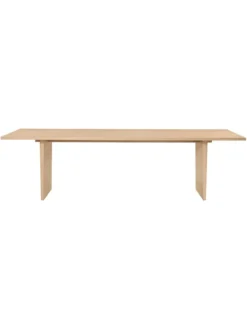 Private Dining Table, 260x100 cm fra GUBI