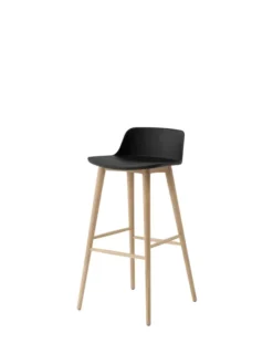 Rely HW123 bar stool, oak fra &Tradition