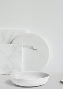 Rhombe serveringsskål, hvid fra Lyngby Porcelæn