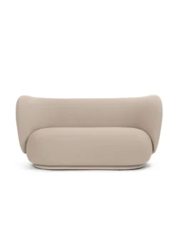 Rico Sofa 2 Grain, cashmere fra Ferm Living