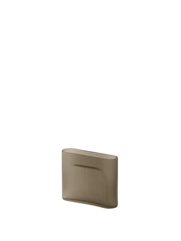 Ridge Vase, taupe frosted glass fra Muuto