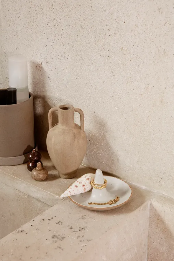 Ring Cone, Off-white Speckle fra Ferm Living