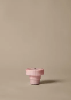 Ripple Portable Lamp Pale Rose fra Ferm Living