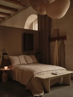 Ripple Portable Lamp White fra Ferm Living
