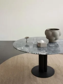 Roundabout Dining Table Ø120 fra Louise Roe