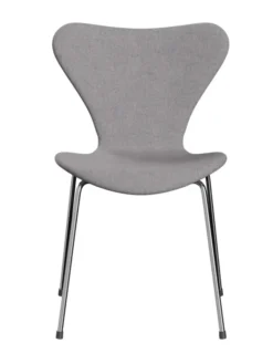 3107 Serie 7, fuldpolstret af Arne Jacobsen