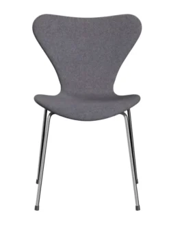 3107 Serie 7, fuldpolstret af Arne Jacobsen