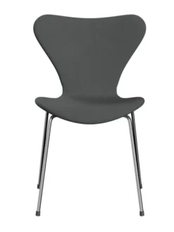 3107 Serie 7, fuldpolstret af Arne Jacobsen