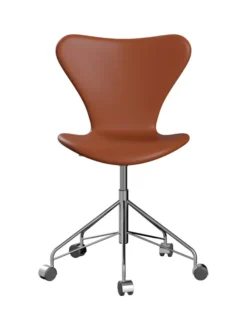 3117 Serie 7 Kontorstol af Arne Jacobsen