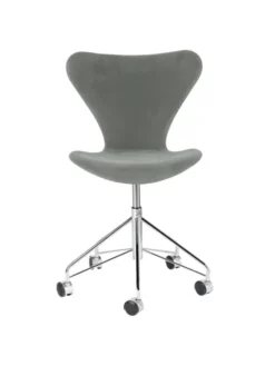 3117 Serie 7 Kontorstol af Arne Jacobsen