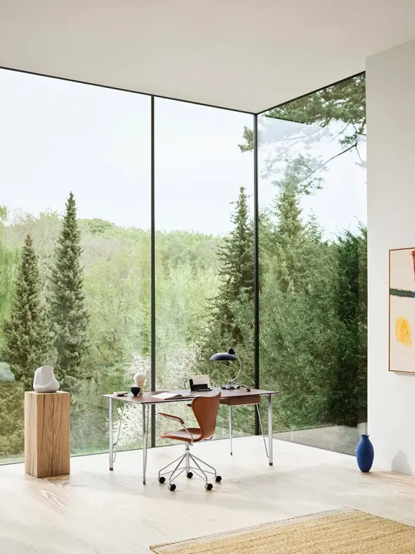 3217 Serie 7 Kontorstol af Arne Jacobsen