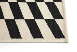 Shift Kelim Rug, 140 x 200 cm fra Hay