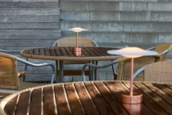 Sinus 22 Portable bordlampe, kobber af Piet Hein