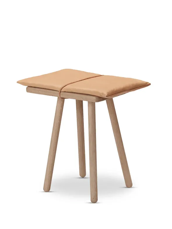 Skagerak Georg jubilæumsskammel fra Fritz Hansen