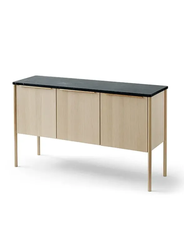 Skagerak Jut Cabinet fra Fritz Hansen