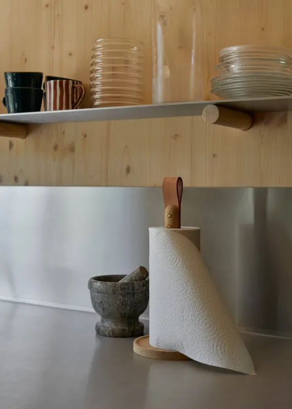 Skagerak Norr køkkenrulleholder fra Fritz Hansen