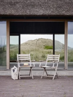 Skagerak Selandia Sæt, 2 armstole og Ø 94 bord fra Fritz Hansen