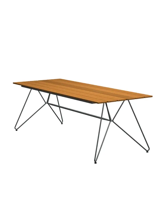Sketch table fra Houe