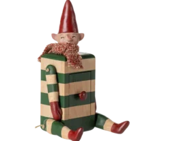 Skuffenisse – Elf with Drawer, grøn fra Maileg
