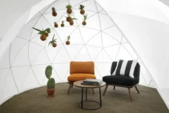 Spine Lounge Chair Petit fra Fredericia Furniture