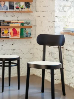 118 Spisebordsstol, sort fra Thonet