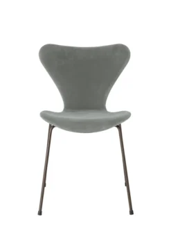 3107 Stol, fuldpolstret velour af Arne Jacobsen