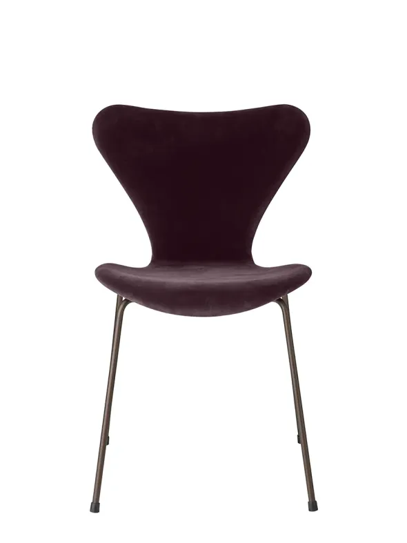 3107 Stol, fuldpolstret velour af Arne Jacobsen