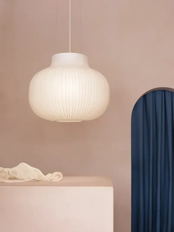 Strand pendel, lukket fra Muuto
