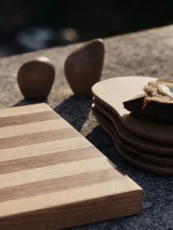Stribe Skærebræt fra Ferm Living