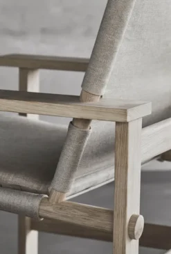 The Canvas Chair, sæbebehandlet eg natur canvas af Børge Mogensen