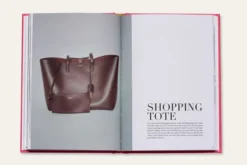 The Essence of Yves Saint Laurent fra New Mags
