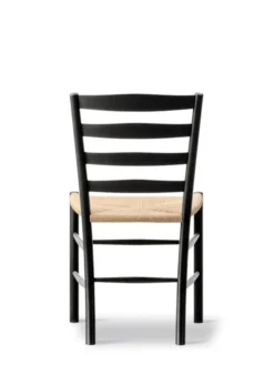 The Klint Chair, sortlakeret eg fra Fredericia Furniture