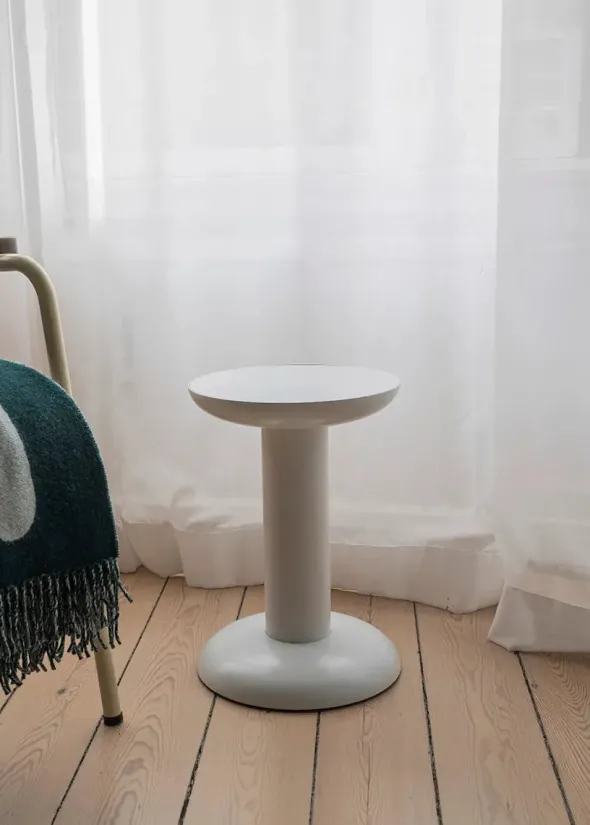 Thing Sidebord/Skammel, white fra raawii