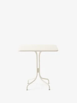Thorvald SC97 Cafébord, 70x70 fra &Tradition