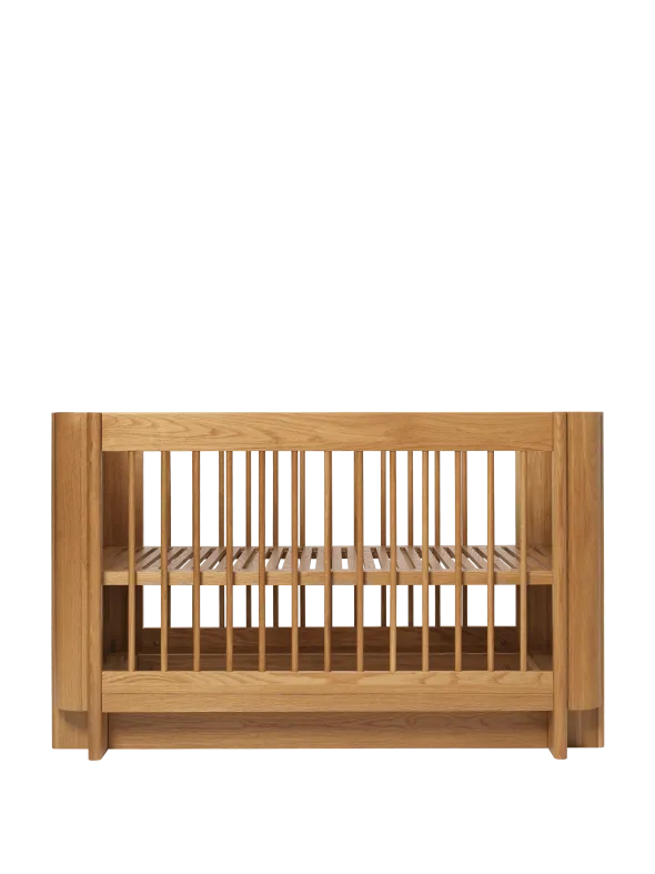 Tilu Baby Cot tremmeseng, olieret eg fra Ferm Living