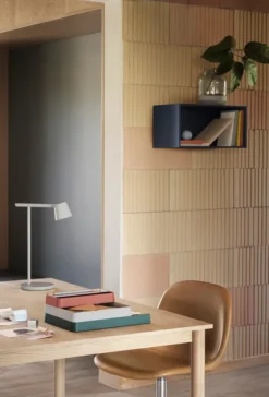 Tip Table Lamp fra Muuto