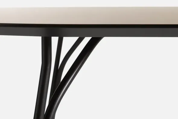 Tree Dining Table fra Woud
