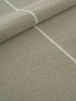 Twin Sabi gulvtæppe, Green fra Linie Design